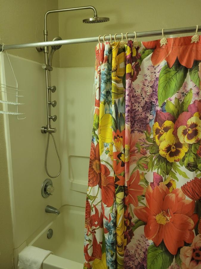 Express Inn And Suites Gastonia Bagian luar foto