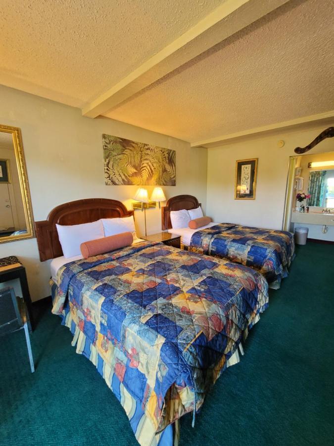 Express Inn And Suites Gastonia Bagian luar foto